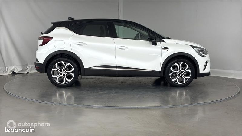 Renault Captur 1.6 E-Tech hybride 145ch Techno (image 4)