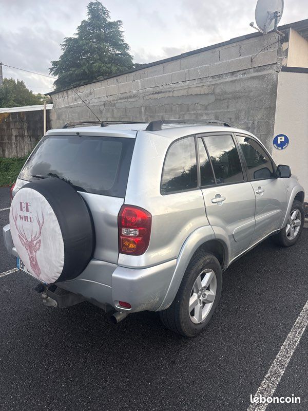 Toyota rav4 (image 2)
