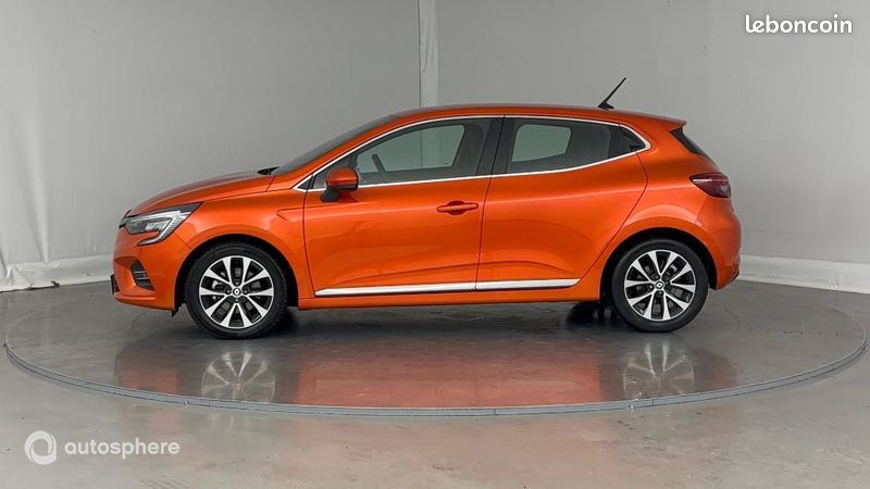 Renault Clio 1.6 E-Tech hybride 140ch Intens -21N (image 7)