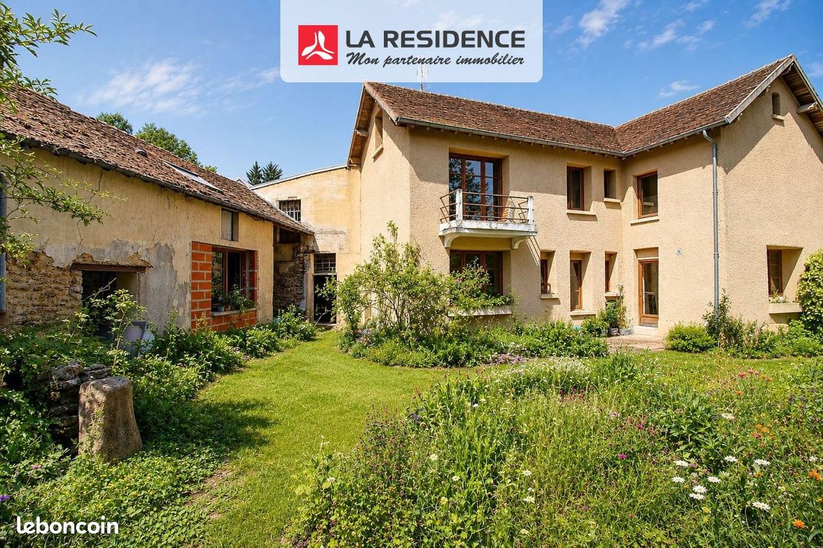 Maison 8 pièces 195 m² · à Orgeval · 195 m² · 850 000 €