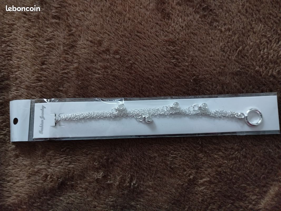 Bracelet de fantaisie (image 1)
