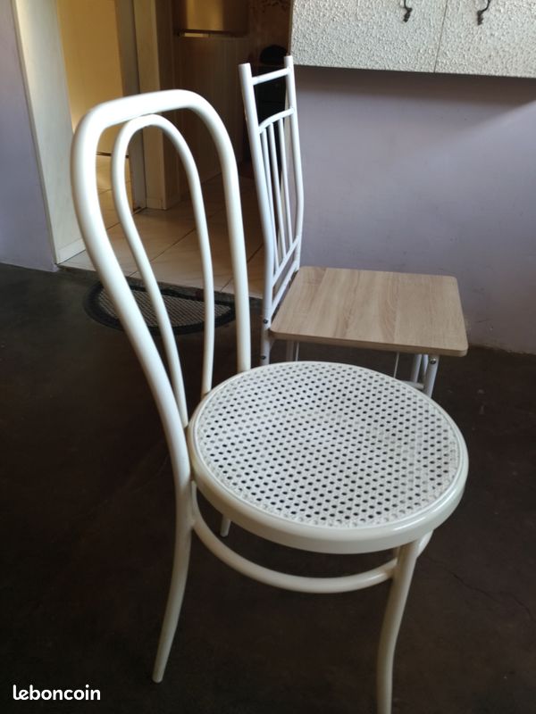Chaises cuisine.. (image 2)