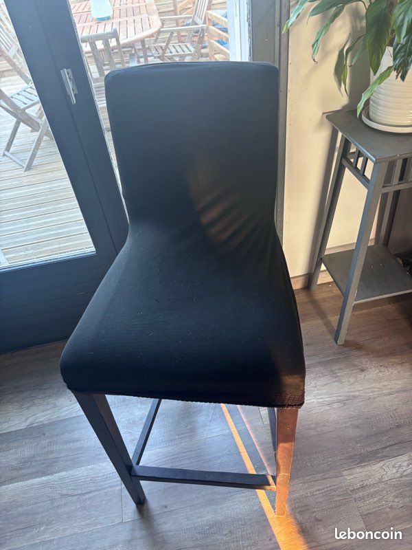 Deux tabourets de bar avec dossier (image 2)