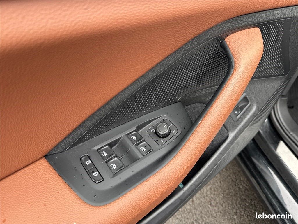 Skoda Superb IV BERLINE 2.0 TDI 150 CH SCR DSG7 Laurin & Klement (image 17)