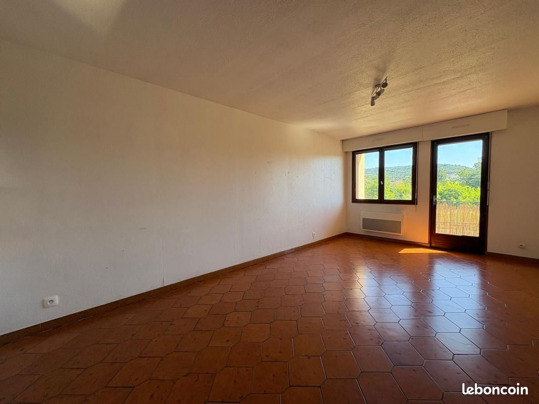Appartement 2 pièces 71 m² · à Nancy · 71 m² · 640 €
