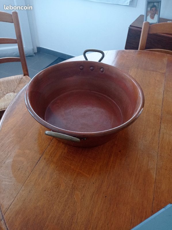 Bassine ancienne en cuivre a confiture (image 1)