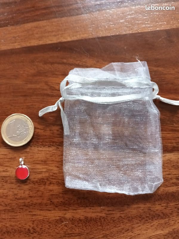 Pendentif Nora Ys Argent et résine cerise (image 1)