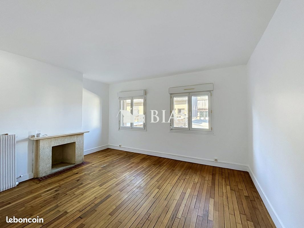 Appartement 5 pièces 84 m² · à Elbeuf · 84 m² · 750 €/mois