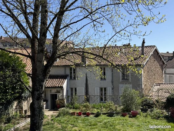 Maison 12 pièces 287 m²