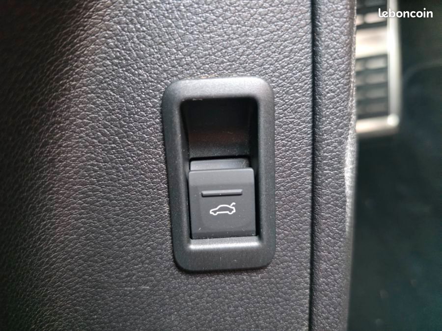 Audi Q3 35 TDI 150 S tronic 7 S line JA19 LED Hayon EL. 1ère Main (image 34)