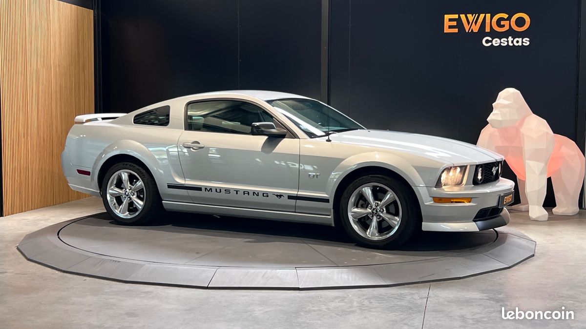 FORD MUSTANG FASTBACK GT V8 4.6L 305ch SACT 24 soupapes - CARTE GRISE FRANCAISE (image 22)