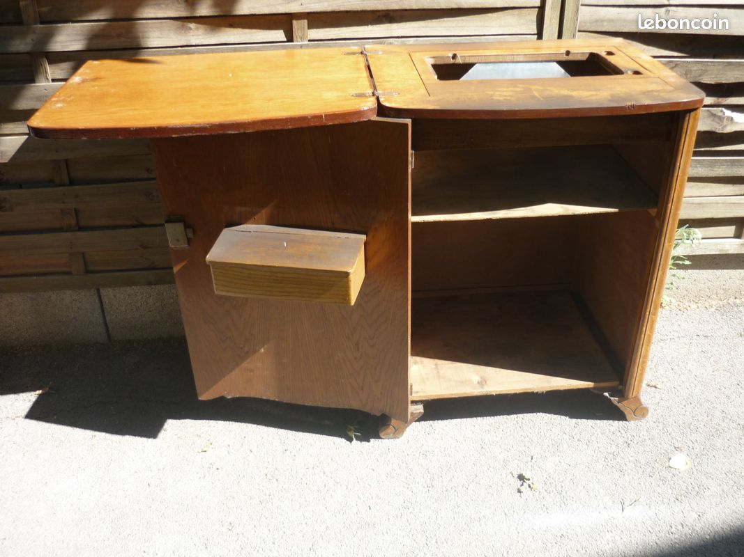 Meuble pour machine à coudre (image 2)