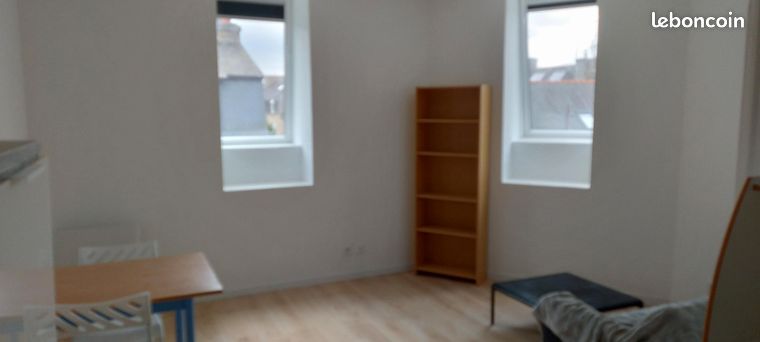 A louer appartement très lumineux au centre de GUINGAMP
