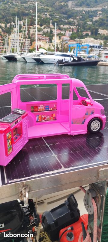 Camion de barbie (image 1)