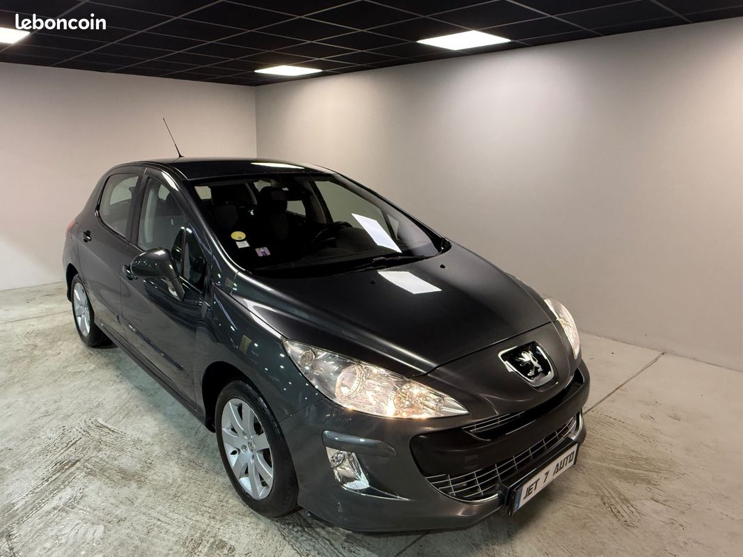 PEUGEOT 308 1.4 VTi 95ch Premium (image 1)