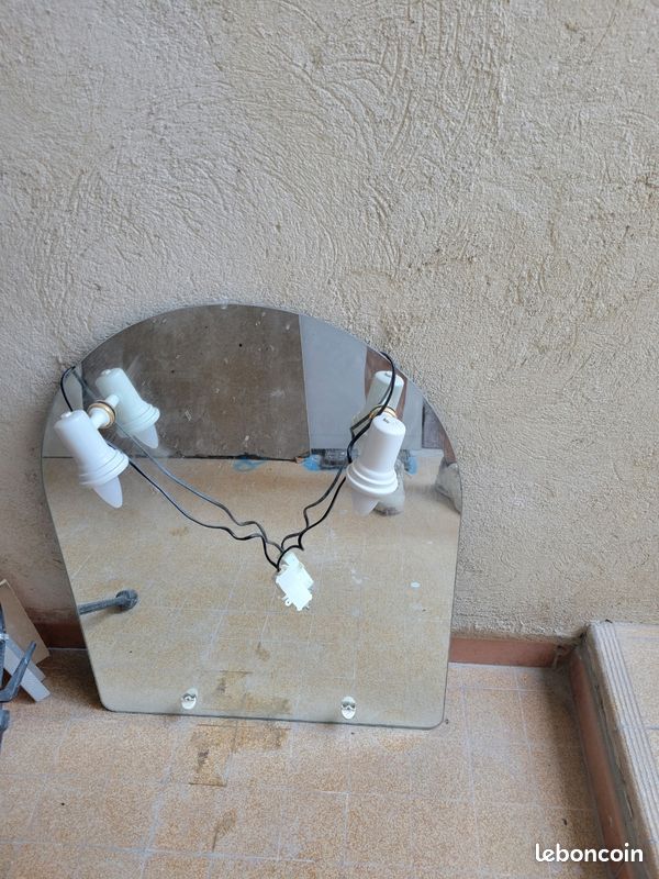 Miroir salle de bain (image 1)