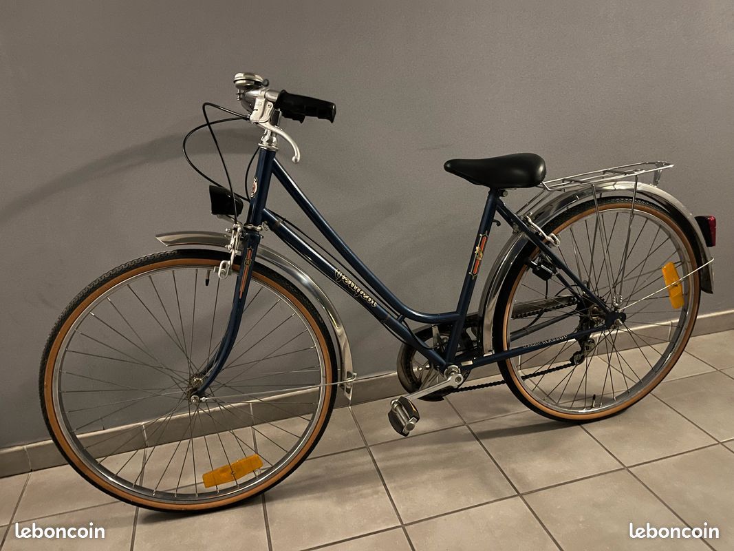 Demi Course Velos Vintage Velo Motobecane Femme Magnifique Vélo Femme  Vintage Peugeot Vélos