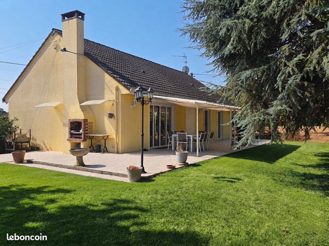 Maison 4 pièces 102 m² · à Courdemanche · 102 m² · 231 000 €