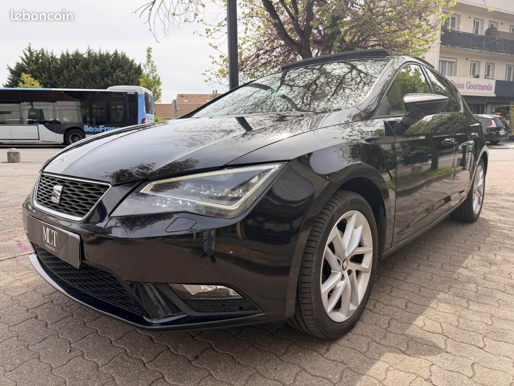 SEAT LEON 1.6 TDI 105ch CR Style / Toit Ouvrant - Distribution OK (image 1)