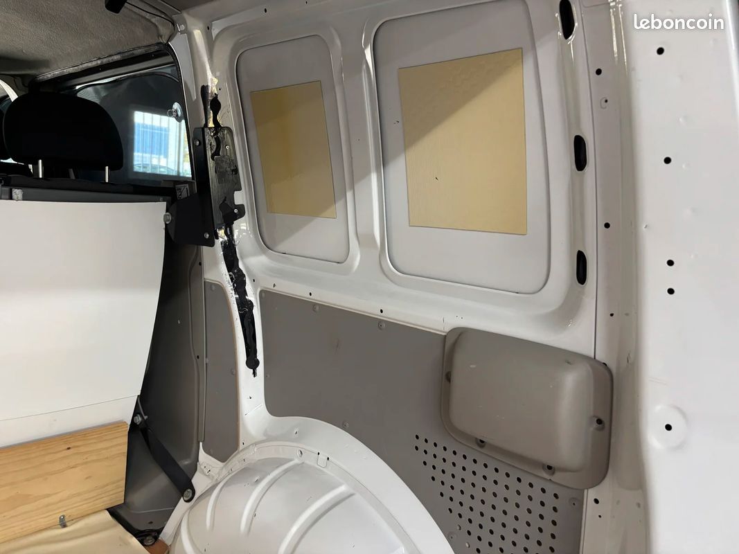 Volkswagen TRANSPORTER Kasten Plus FWD Comfortline (image 34)