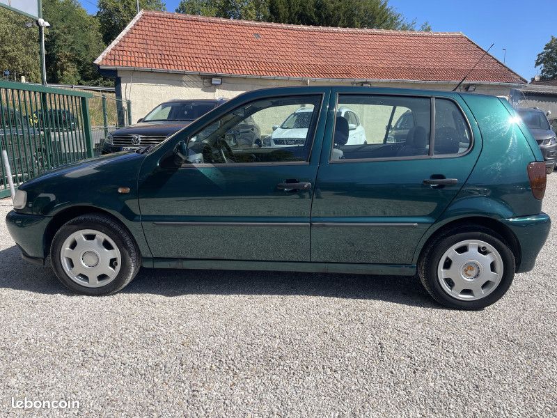 Volkswagen POLO 1.6 75CH CARAT 5P (image 3)
