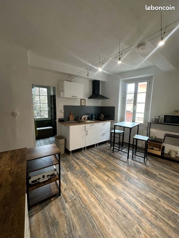 Appartement 1 pièce 25 m² · à Hyères · 25 m² · 560 €/mois