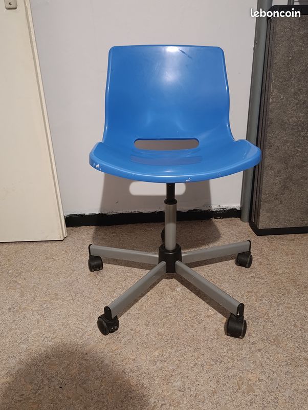 Chaise de bureau (image 1)