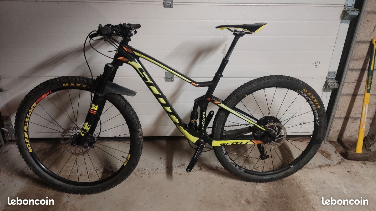 bicycle scott vs specialized Scott Spark vs Specialized Stumpjumper : r/mountainbiking