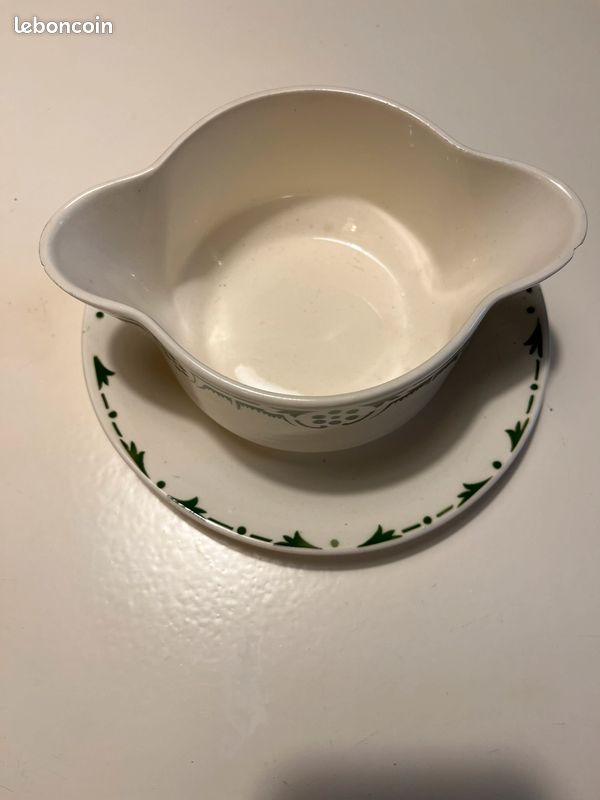 Saucière ancienne Badonviller (image 6)