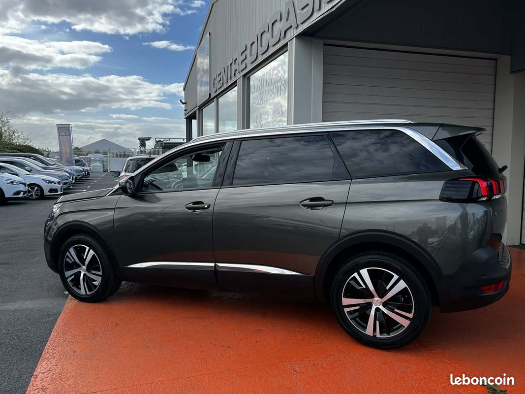 Peugeot 5008 1.5 BLUEHDI 130CH E6.C ALLURE S&S EAT8 (image 3)
