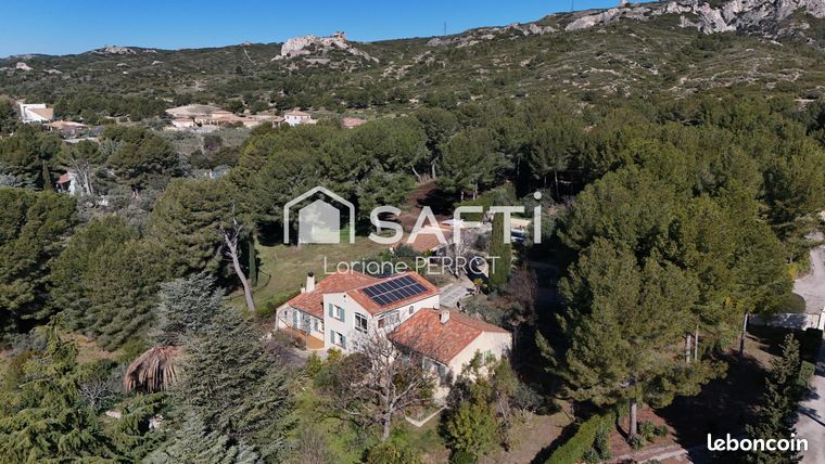Propriété 9 pièces 217 m²