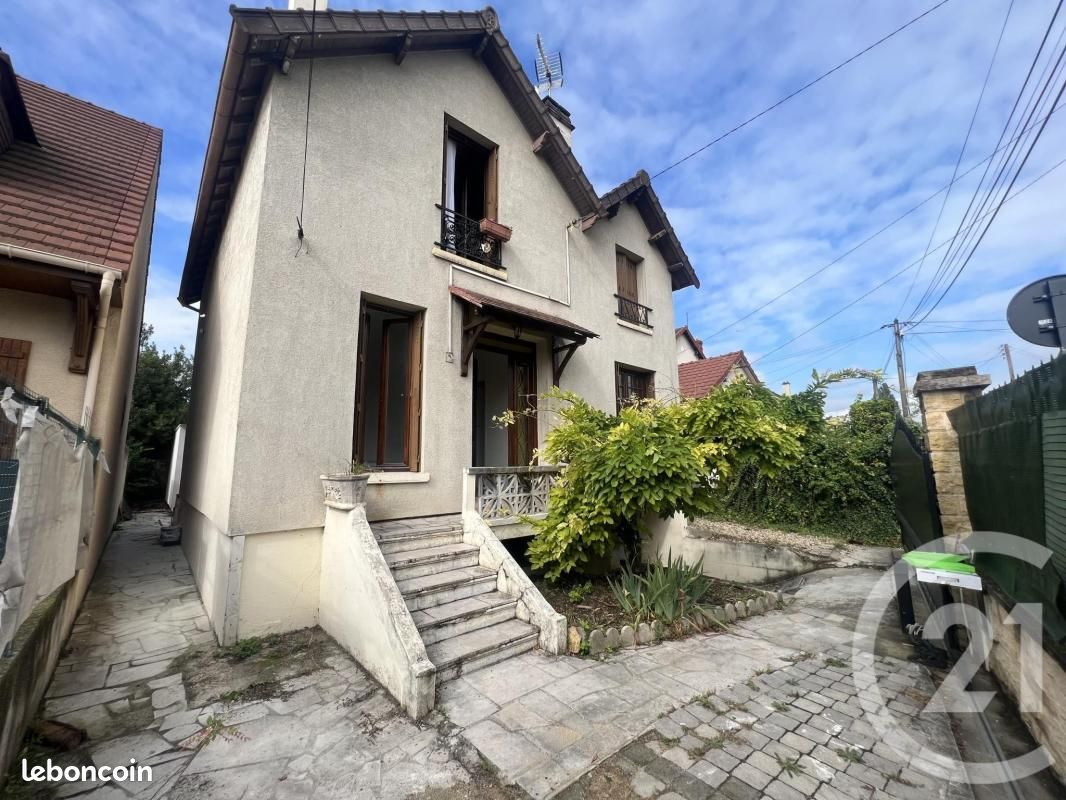 Local commercial 145 m² · à Argenteuil · 145 m² · 682 500 €