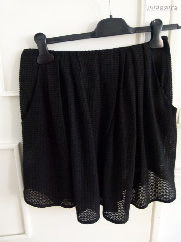 Jupe Bicolore The Kooples T38 Noire Et Grise Effet Fleur - Très Bon état