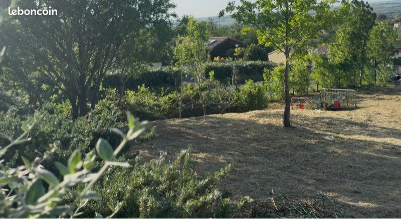 Terrain 804 m2 Cœur L’Isle Jourdain · à L'Isle-Jourdain · 109 000 €