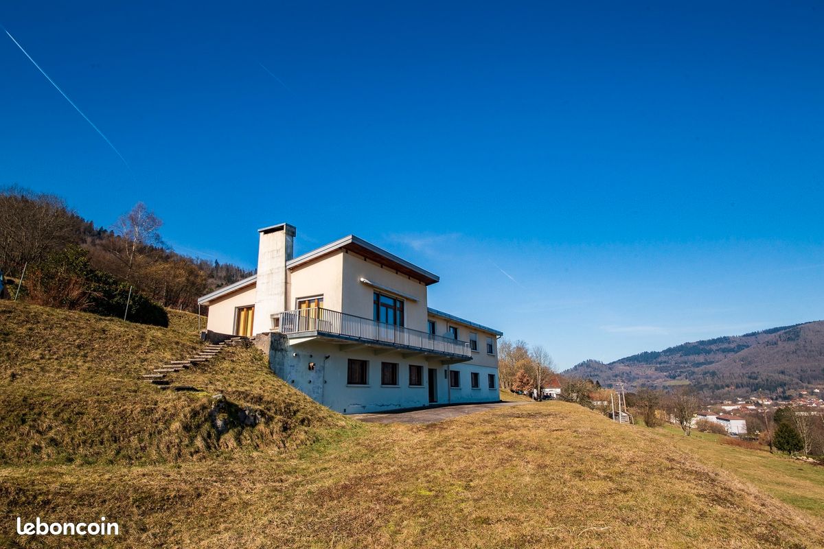 Maison 10 pièces 195 m² · à Rupt-sur-Moselle · 195 m² · 347 000 €