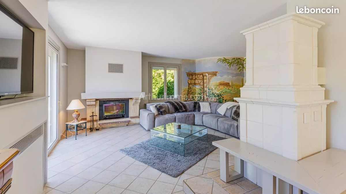 Maison 7 pièces 325 m² (image 18)