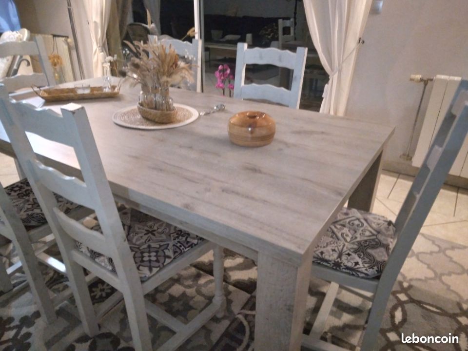 Salle à manger (image 2)