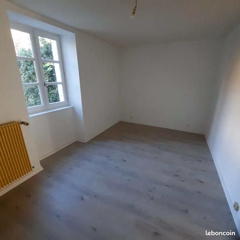 Appartement a louer lons-le-saunier - 1 pièce(s) - 35 m2 - Surfyn