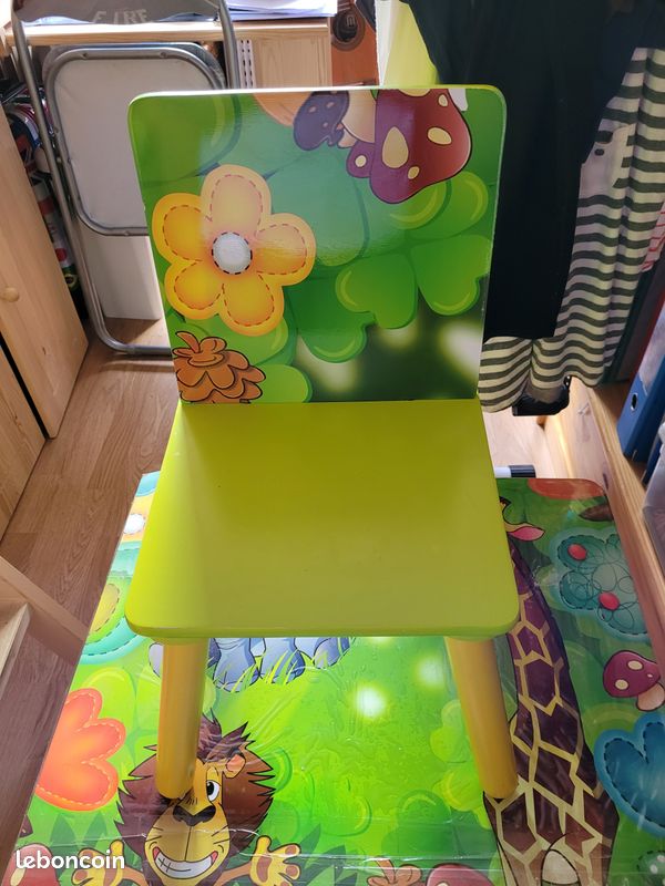 Table et chaises enfants (image 3)