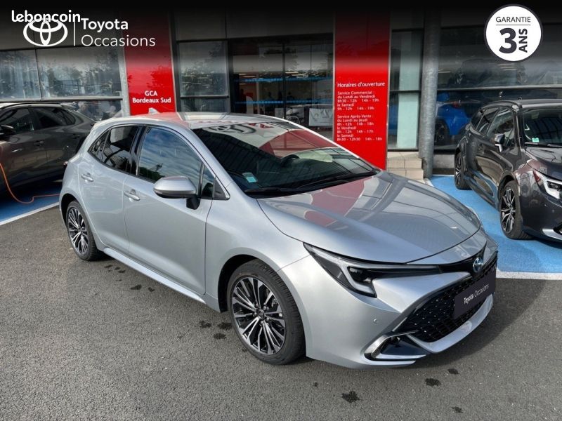 Toyota Corolla 1.8 140ch Design Pack Confort (image 19)