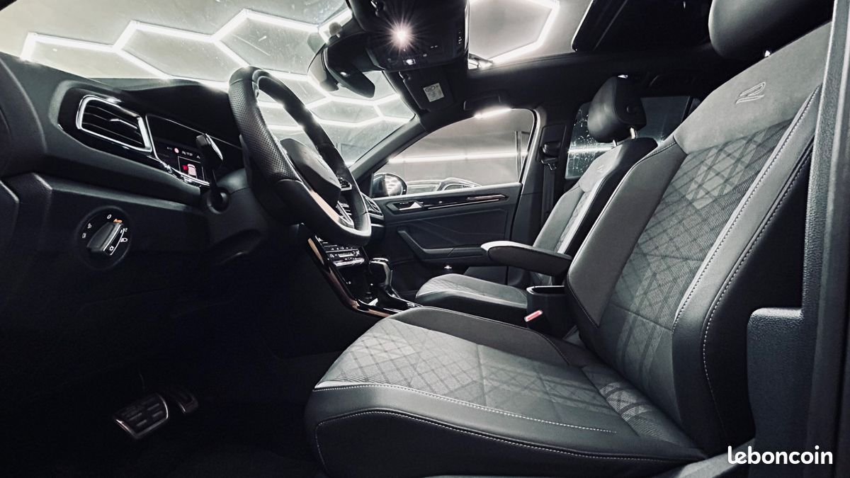 Volkswagen t-ROC 2.0 TDI 150 CH R-Line DSG+ CARPLAY+DIGITALCOCKPIT +CAMERA +ACC + GARANTIE 12 MOIS (image 11)