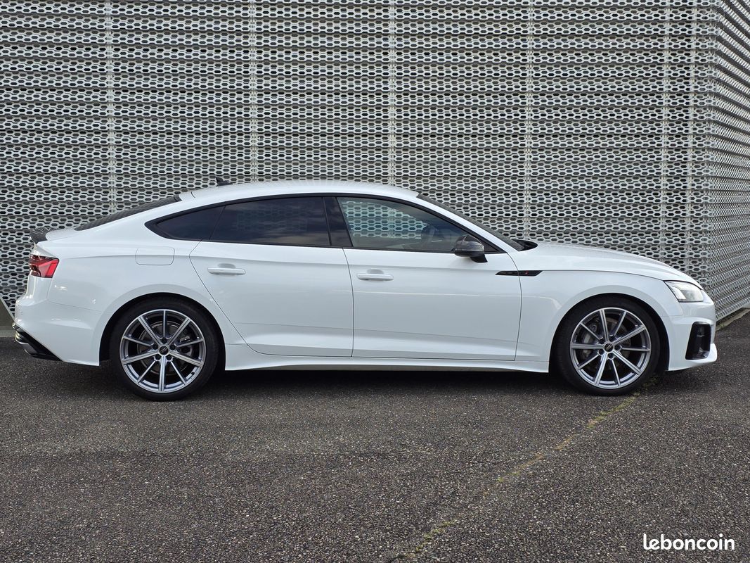 AUDI A5 Sportback 40 TDI 204 S tronic 7 Quattro S Line (image 6)