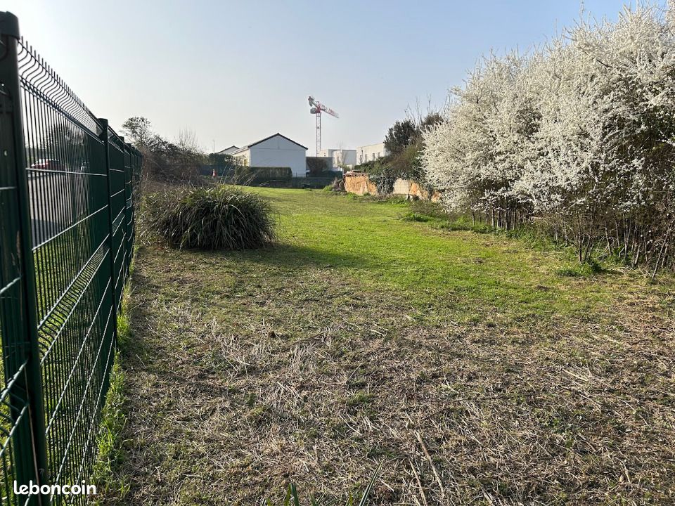 Terrain 530 m² Louviers · 80 000 €