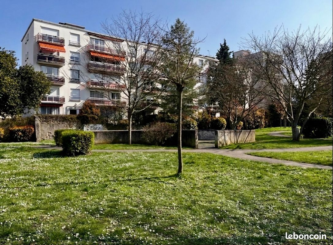 Appartement 4 pièces 92 m² · à Longjumeau · 92 m² · 269 000 €