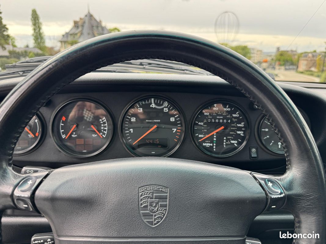 PORSCHE 911 Targa 3.6i - BVA Tiptronic TYPE 993 TARGA (image 29)