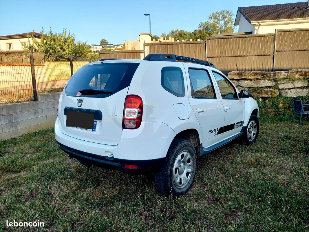 Dacia duster (image 2)