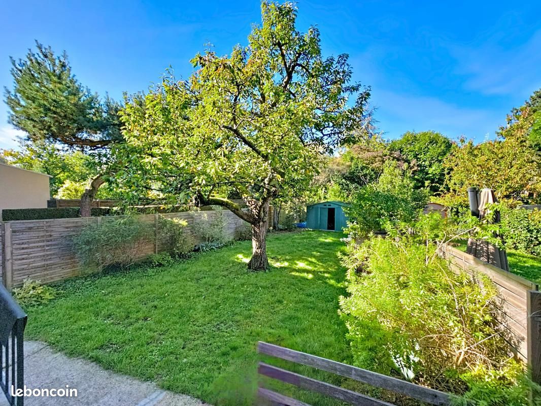 Maison 5 pièces 80 m² · à Suresnes · 80 m² · 650 000 €