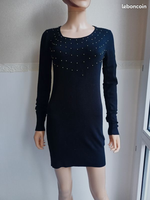 Robe pull avec perles noir T34/36 (image 1)