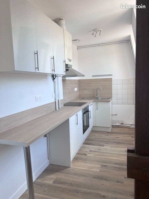 Appartement 3 pièces 48 m² · à Saint-Quentin · 48 m² · 545 €