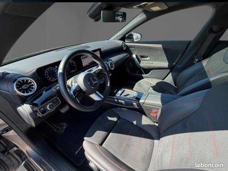 Mercedes CLA Shooting Brake 250 e Hybrid EQ AMG Line 1.3 218 8G-DCT Toit ouvr (image 22)